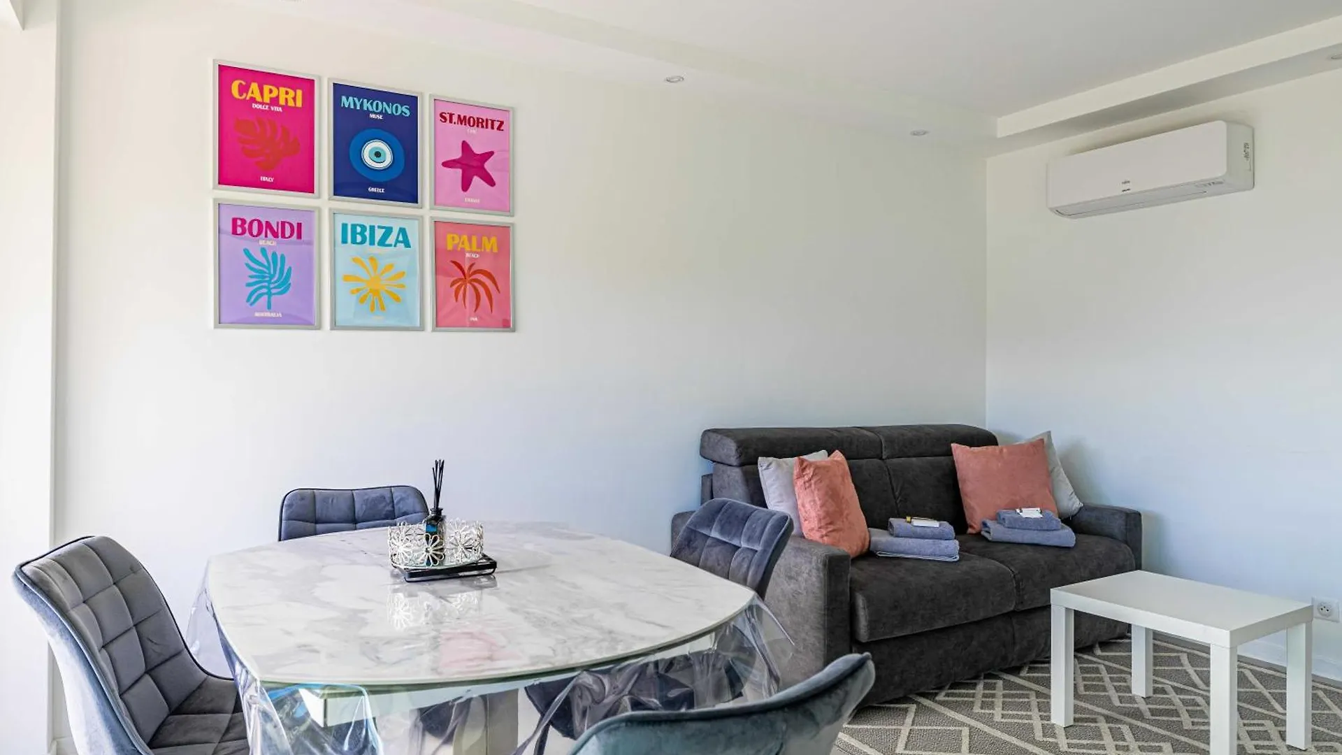 Elegance And Serenity With Terrace, View & A-C Cannes Apartment